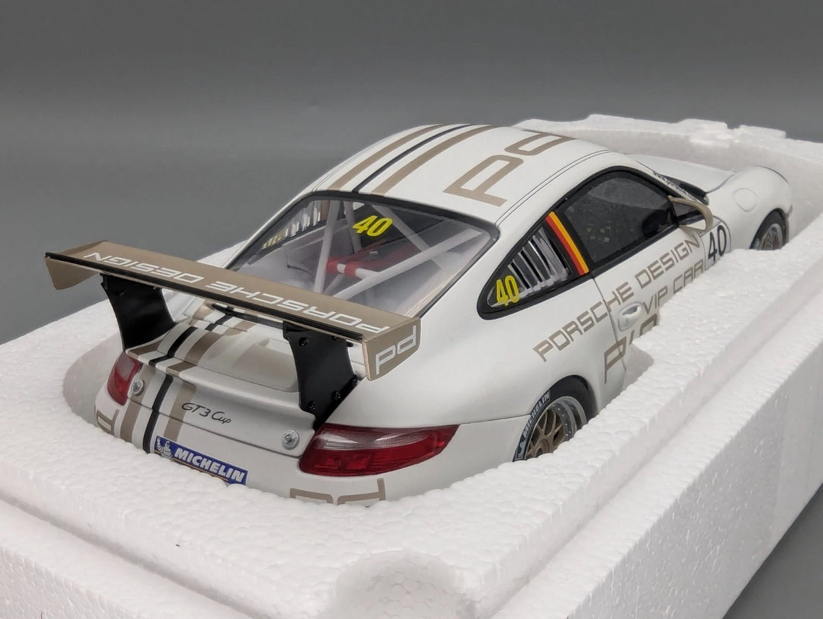 Modellautos 1:18 AUTOart Porsche 911 GT3 Cup #40 VIP Car mit WAP Dealer OVP