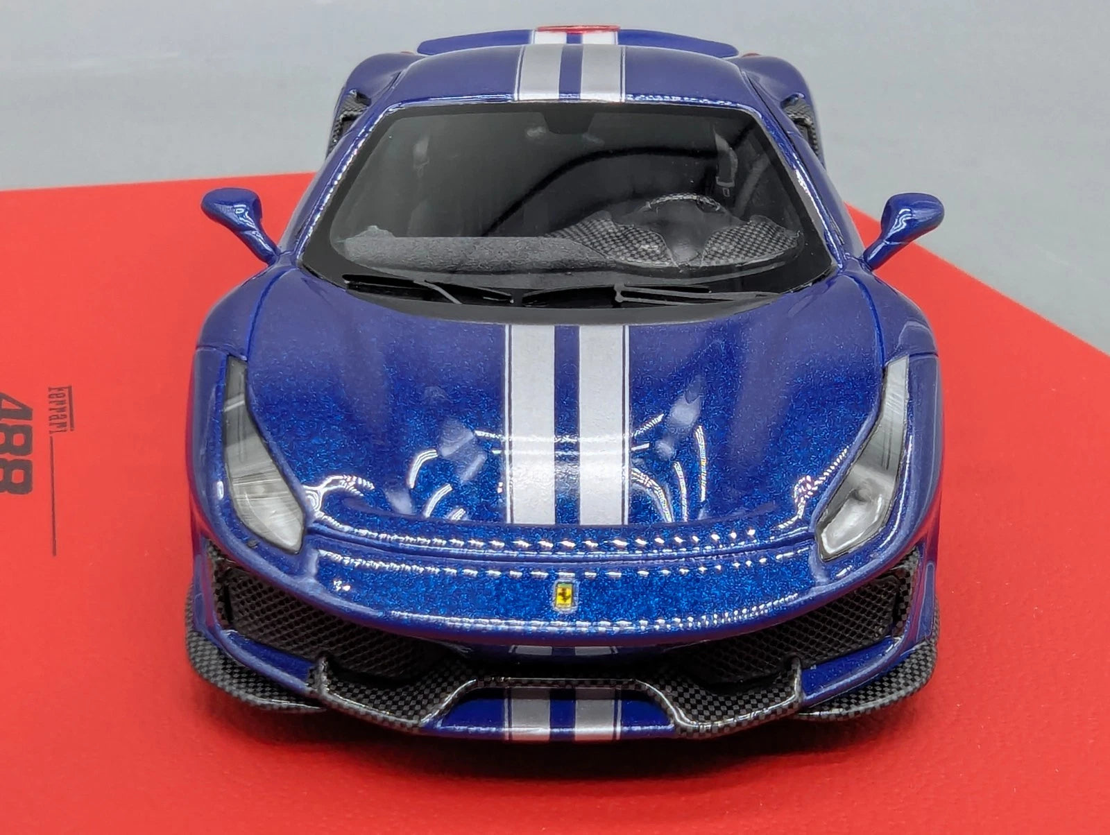 Modellautos 1:43 BBR Ferrari 488 Pista LHD Leirer CH Limited 1/5 Medium Base OVP