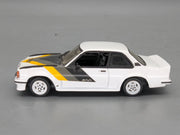 Modellautos 1:43 Vitesse Opel Ascona 400 mit Vitrine
