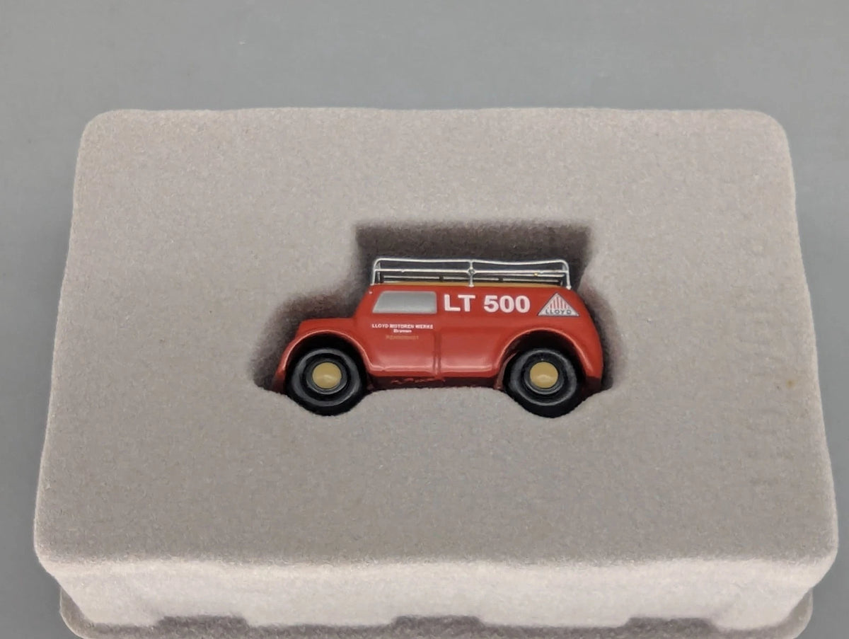 Modellautos 1:90 Schuco Piccolo Lloyd LT 500 Lloyd Renndienst mit OVP