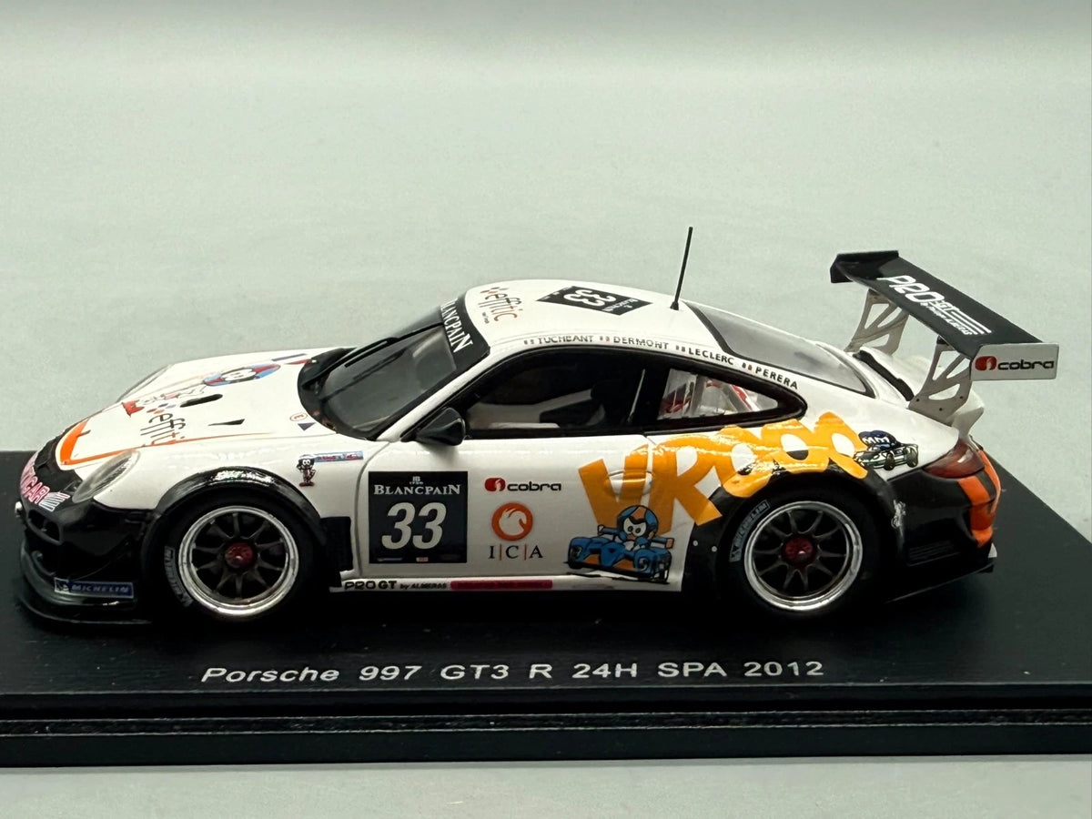 Modellautos 1:43 Spark Porsche 997 GT3 R 24H Spa 2012 #33 mit OVP