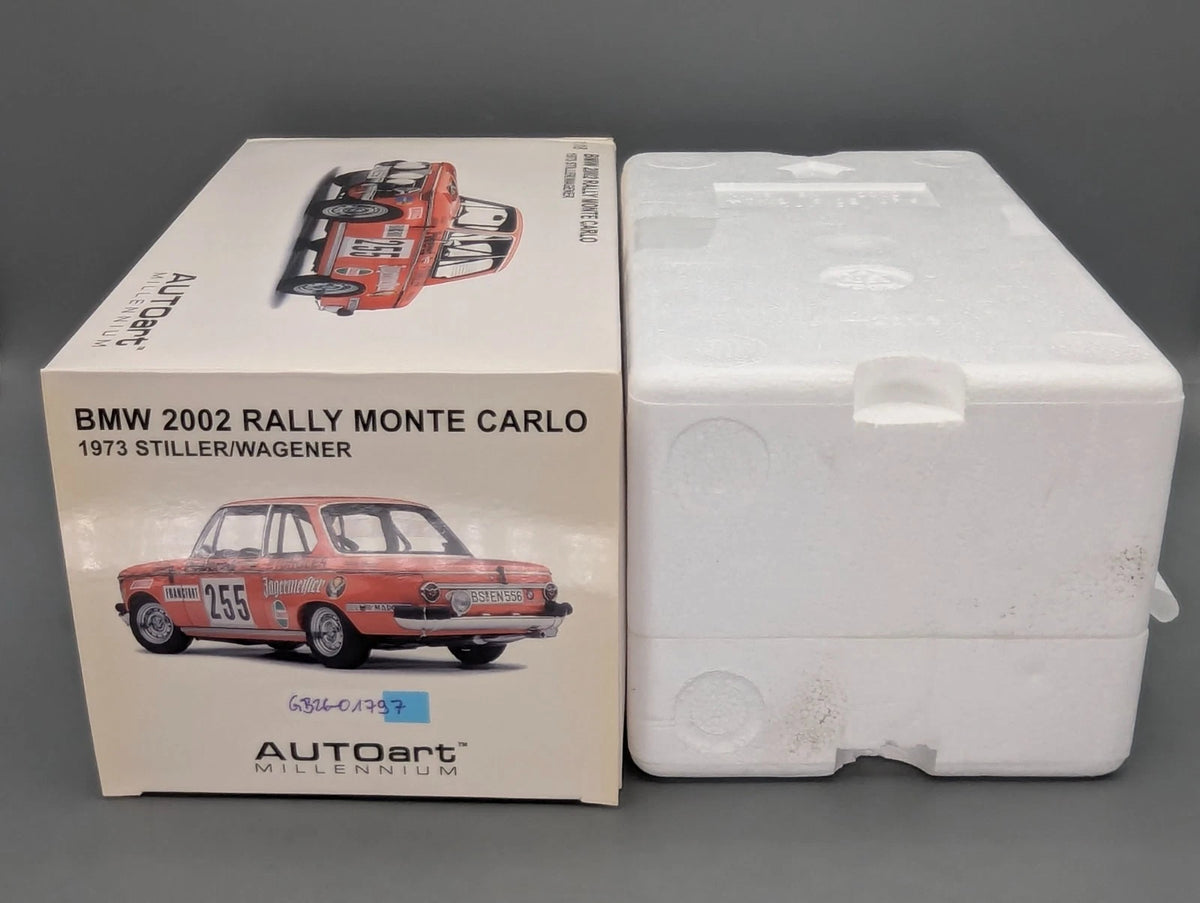 Modellautos 1:18 AUTOart Millenium BMW 2002 RMC 1973 #255 Stiller Wagener OVP