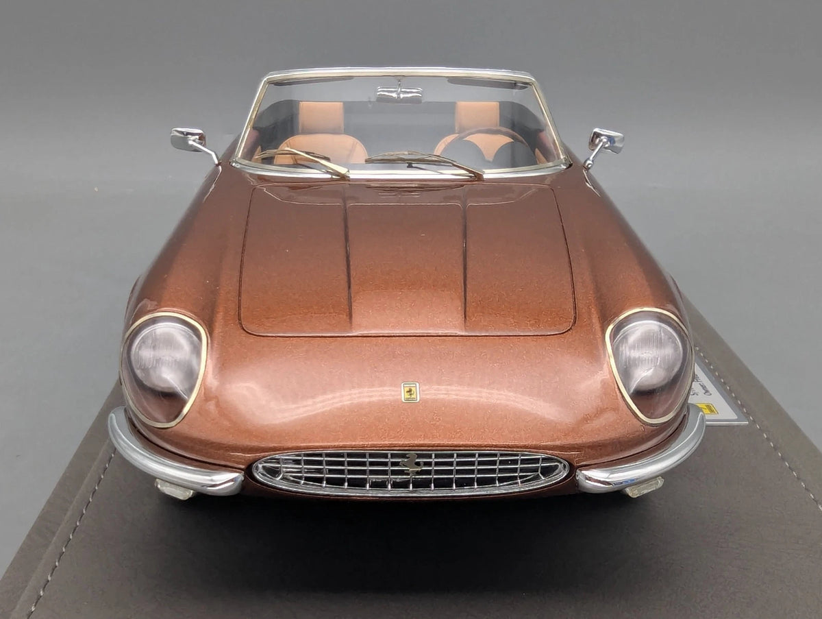 Modellautos 1:18 BBR Ferrari 365 California S/N 9631 Fred Sweet Ltd 01/24 OVP