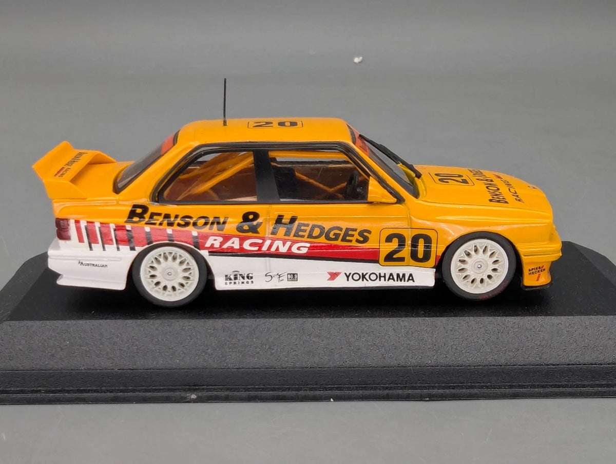 Modellautos 1:43 Minichamps BMW M3 Benson & Hedges #20 Jones