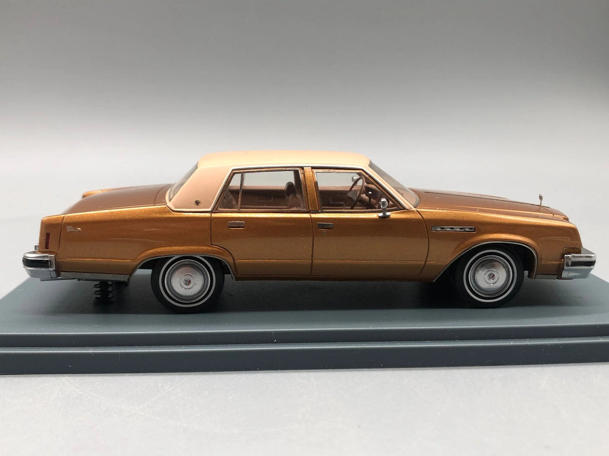Modellautos 1:43 Neo Scale Models Buick Electra Sedan mit OVP