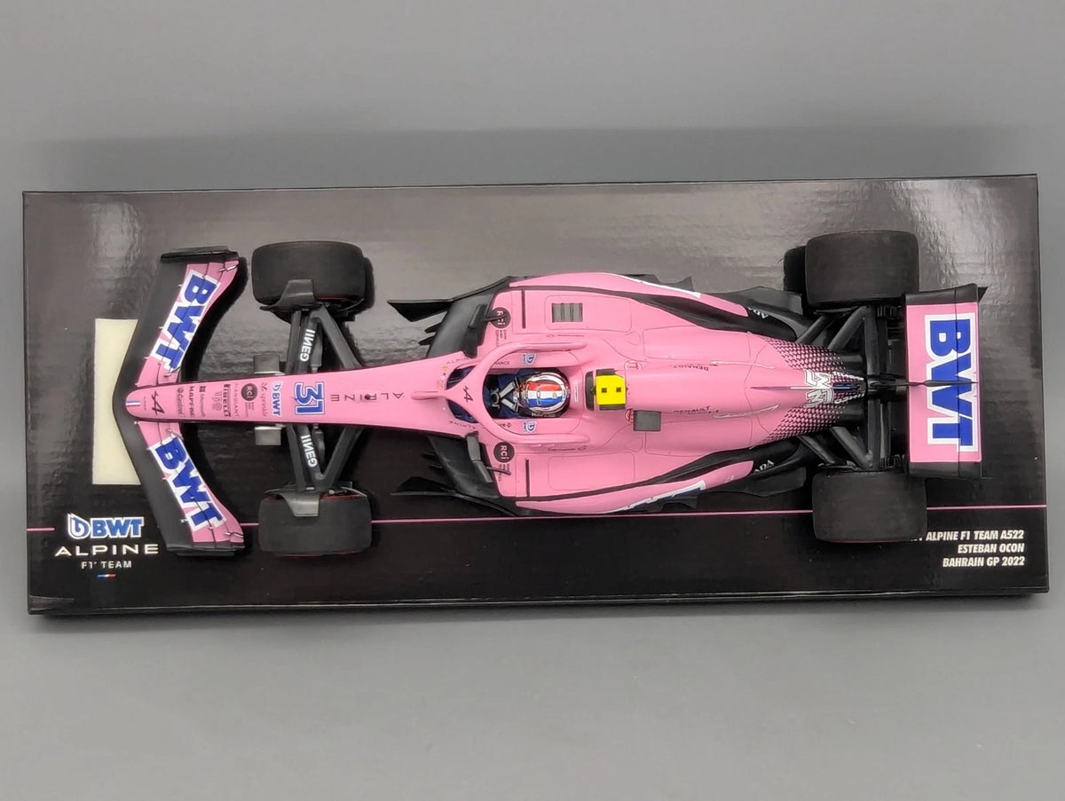 Modellautos 1:18 Minichamps BWT Alpine Bahrain GP 2022 #31 Esteban Ocon mit OVP