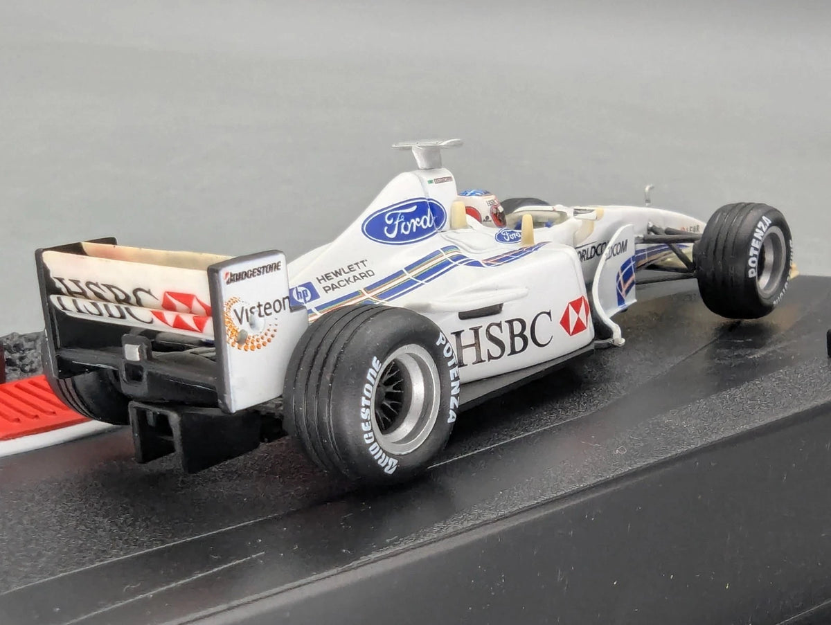 Modellautos 1:43 Hot Wheels Racing Stewart Ford sf3 #16 R. Barichello mit OVP