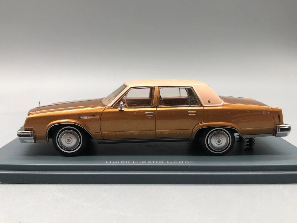 Modellautos 1:43 Neo Scale Models Buick Electra Sedan mit OVP