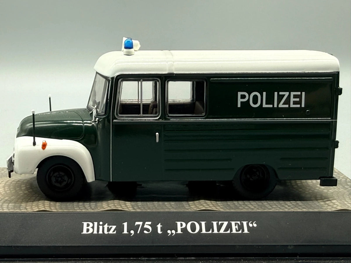 Modellautos 1:43 Premium ClassiXXs Blitz 1,75t Polizei mit OVP