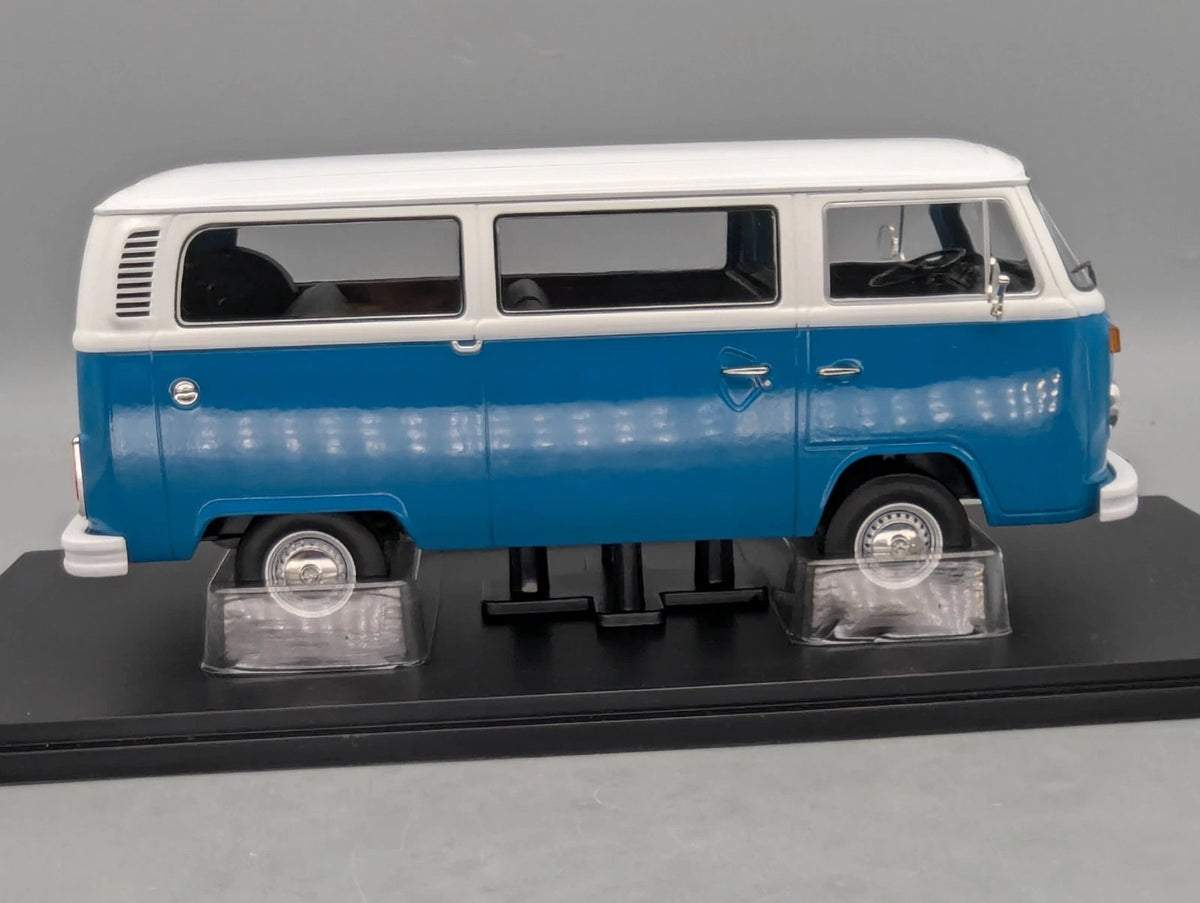 Modellautos 1:18 KK-Scale Volkswagen VW T2b Bus Türkisblau Weiß mit OVP