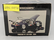 Modellautos 1:18 Minichamps Porsche 911 GT3 RSR 2004 Blau mit OVP