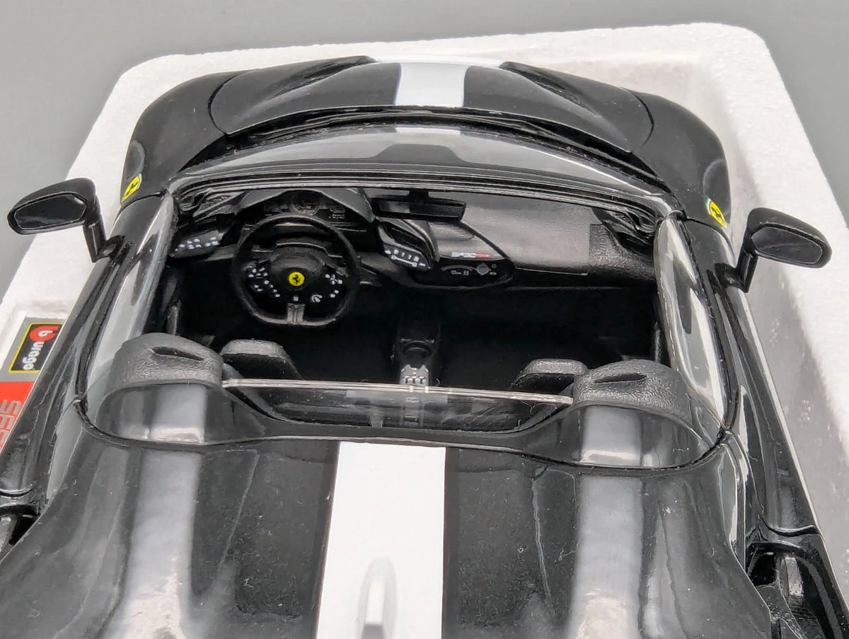 Modellautos 1:18 Bburago Ferrari SF90 Spider Assetto Fiorano Schwarz mit OVP
