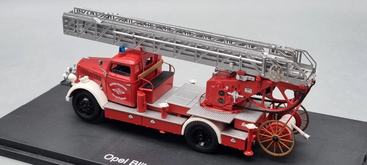 LKW Modelle 1:43 Schuco 03071 Opel Blitz S 3t Feuerwehr Drehleiter OVP