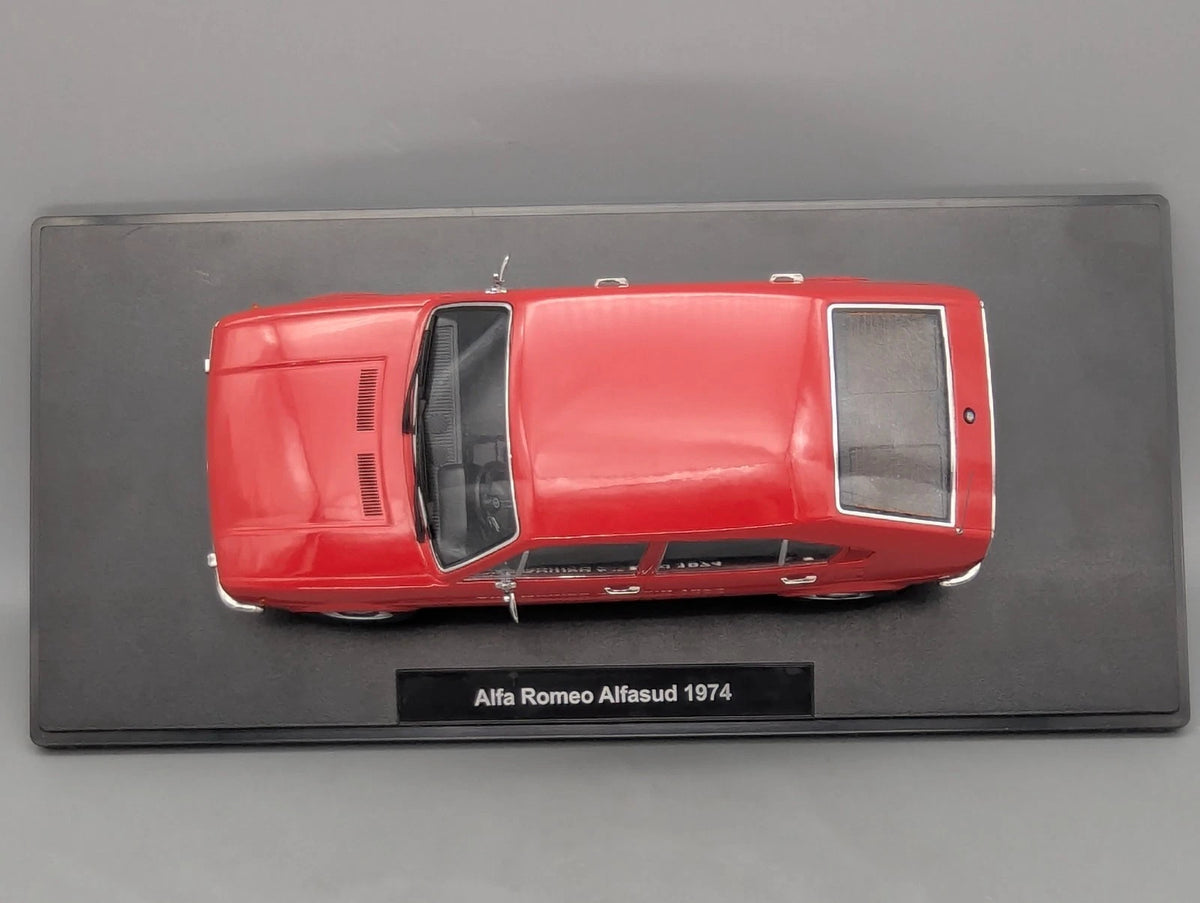Modellautos 1:18 KK-Scale Alfa Romeo Alfasud 1974 Rot mit OVP