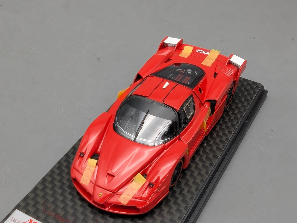 Modellautos 1:43 MR Models & V Bosica Ferrari FXX 2005 Open Door Funktion OVP