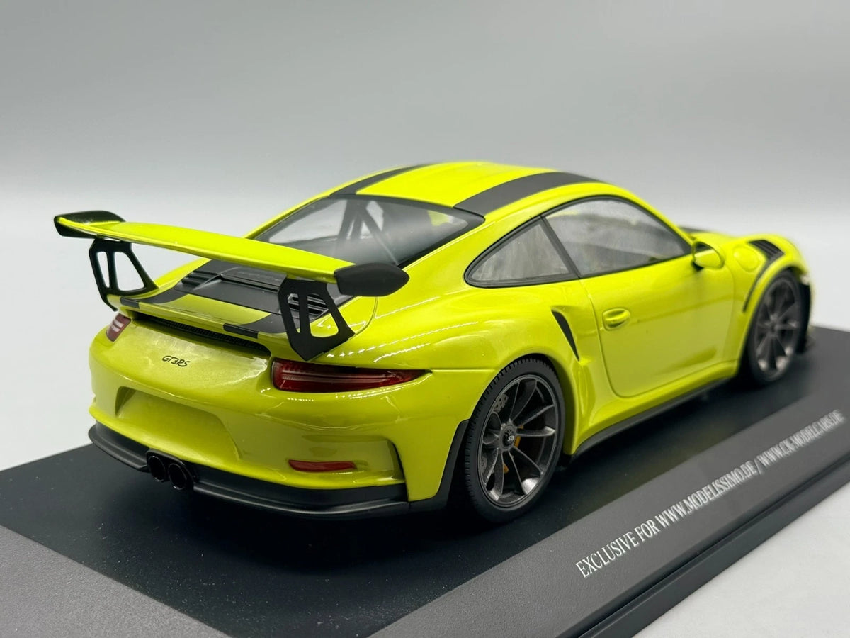 Modellautos 1:18 Minichamps Porsche 911 GT3 RS 2015 mit OVP