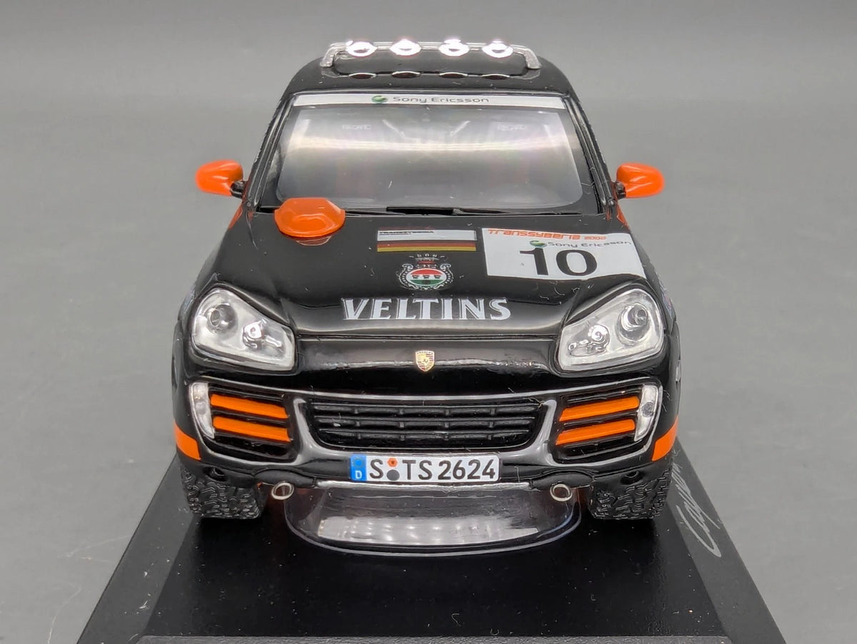 Modellautos 1:43 Minichamps Porsche Cayenne Transsyberia 2008 #10 WAP Dealer OVP