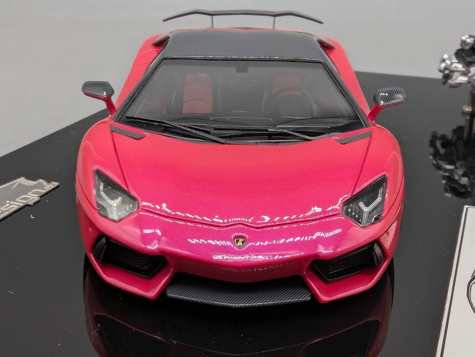 Eidolon Make Up 1:43 Lamborghini Aventador LP760-2 Engine Set Oakley 05/05 OVP