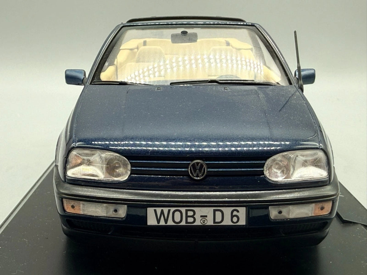 Modellautos 1:18 Norev VW Golf Cabriolet mit OVP