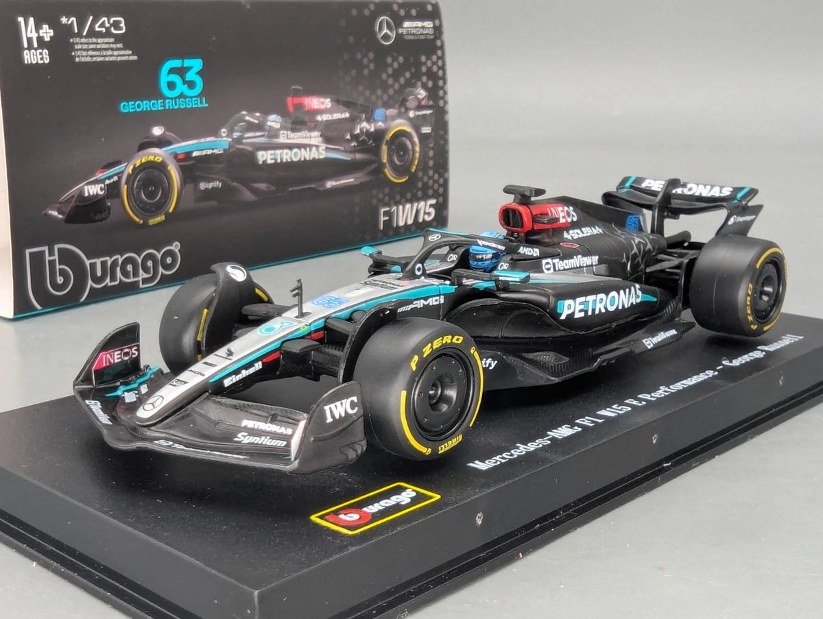 Modellautos 1:43 Bburago Racing Mercedes AMG F1 W15 E #63 G. Russell mit OVP