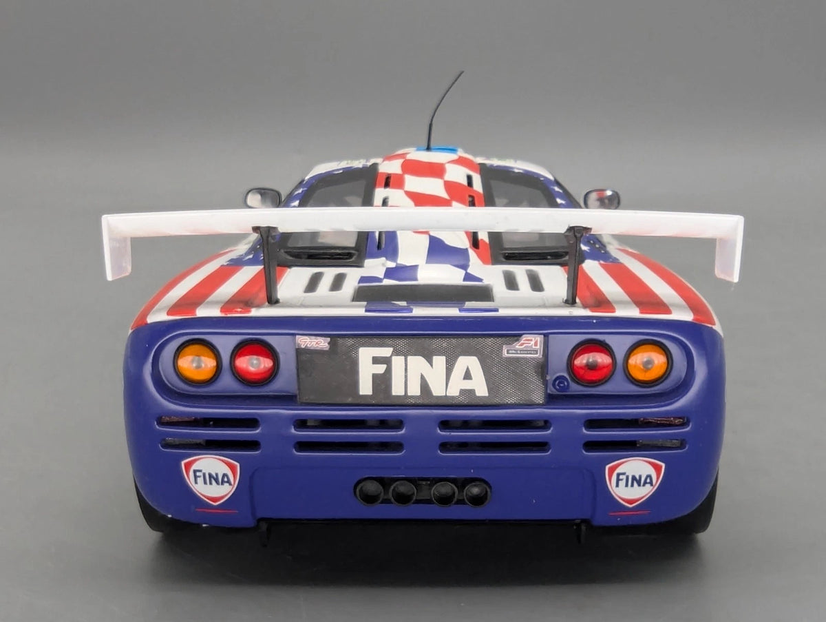 Modellautos 1:18 UT Models McLaren F1 GTR Le Mans 1996 #39 mit Dealer OVP