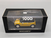 Modellautos 1:43 Minichamps Mini One 2001 Mellow Yellow Haube zum Öffnen mit OVP