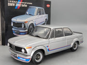 Modellautos 1:18 Kyosho BMW 2002 Turbo Silber mit OVP