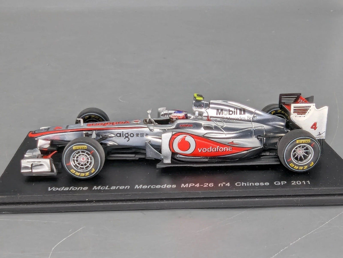 Modellautos 1:43 Spark S3023 McLaren Mercedes MP4-26 China GP 2011 #4 Button OVP
