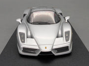 Modellautos 1:43 BBR Ferrari Enzo 2002 mit Vitrine und OVP