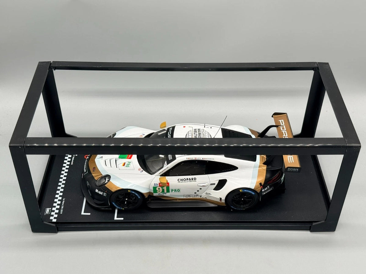 Modellautos 1:18 Ixo Porsche 911 RSR Le Mans 24h 2019 #91 mit OVP
