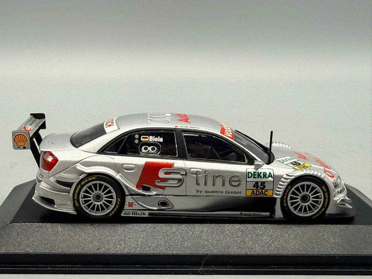 Modellautos 1:43 Minichamps Audi A4 DTM 2004 #45 Frank Biela mit OVP