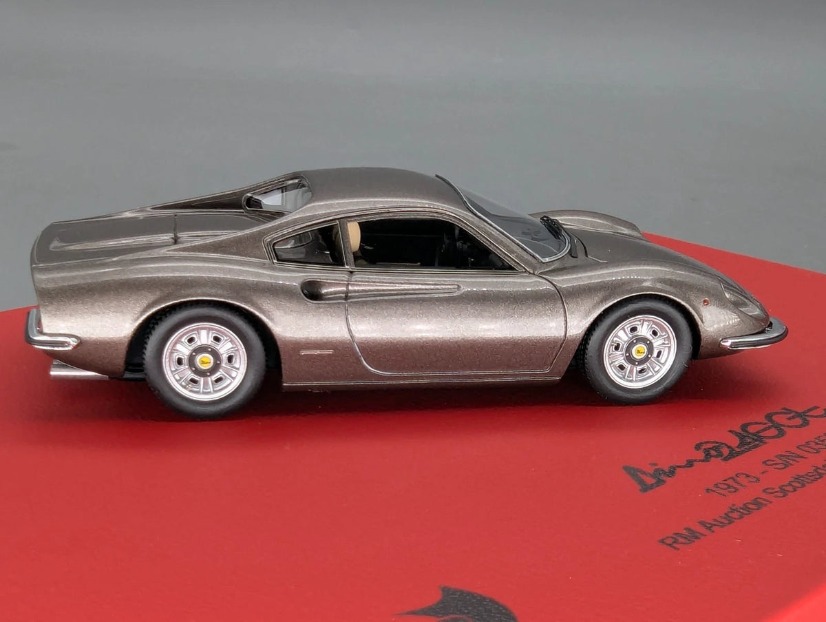 Modellautos 1:43 BBR Ferrari 246 GT Dino 1973 RM Auction 2016 01/05 mit OVP