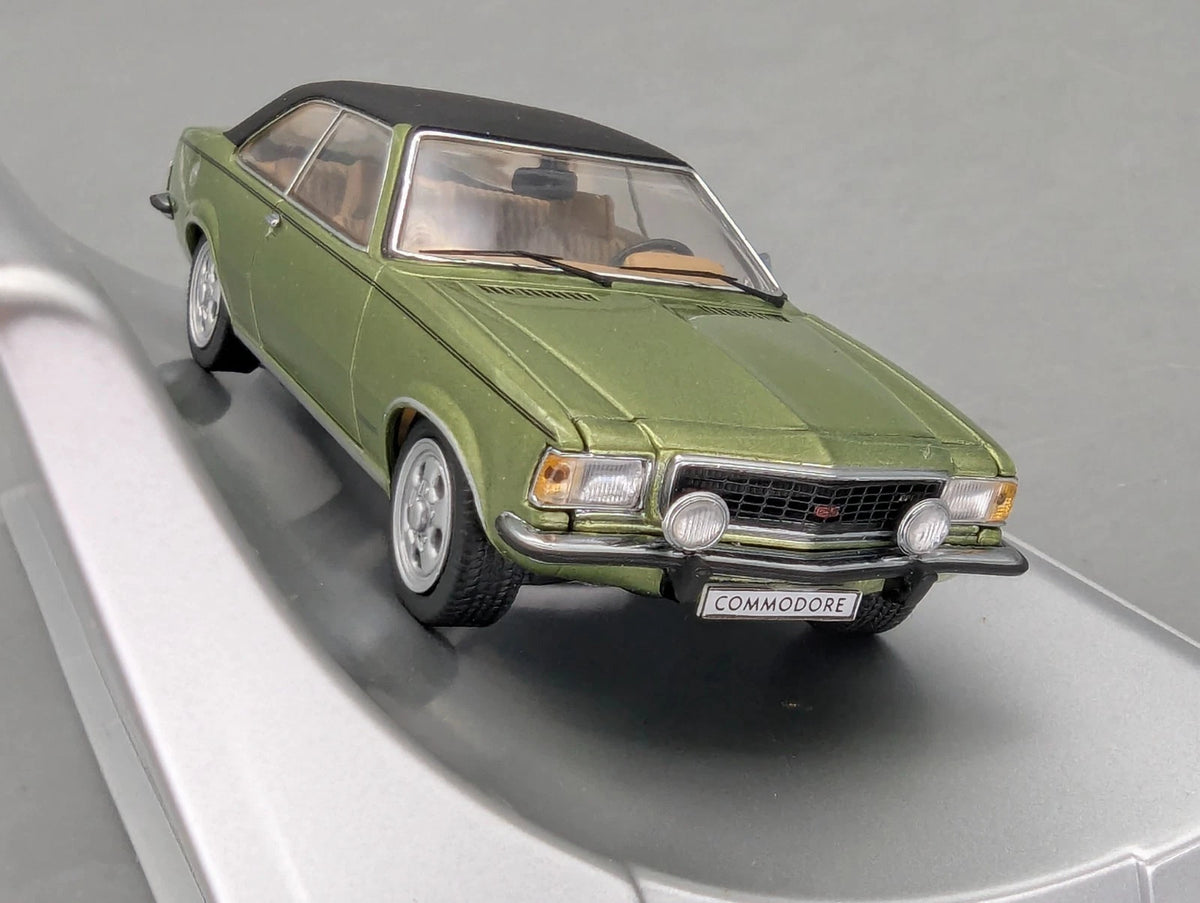 Modellautos 1:43 Ixo PCT Opel Car Collection Opel Commodore GS Coupe Dealer OVP