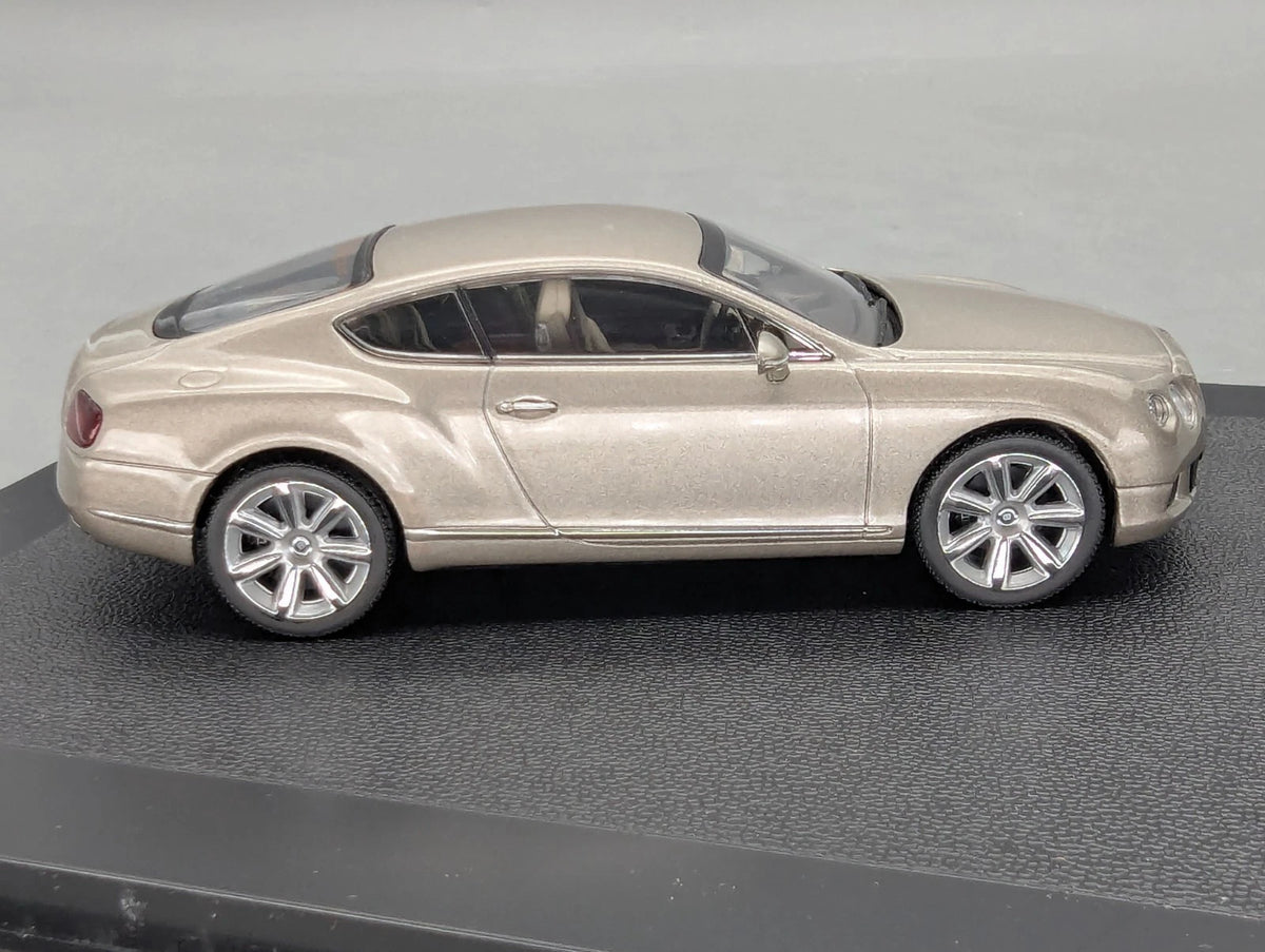 Modellautos 1:43 Minichamps Bentley Continental GT Liquid Mercury mit OVP