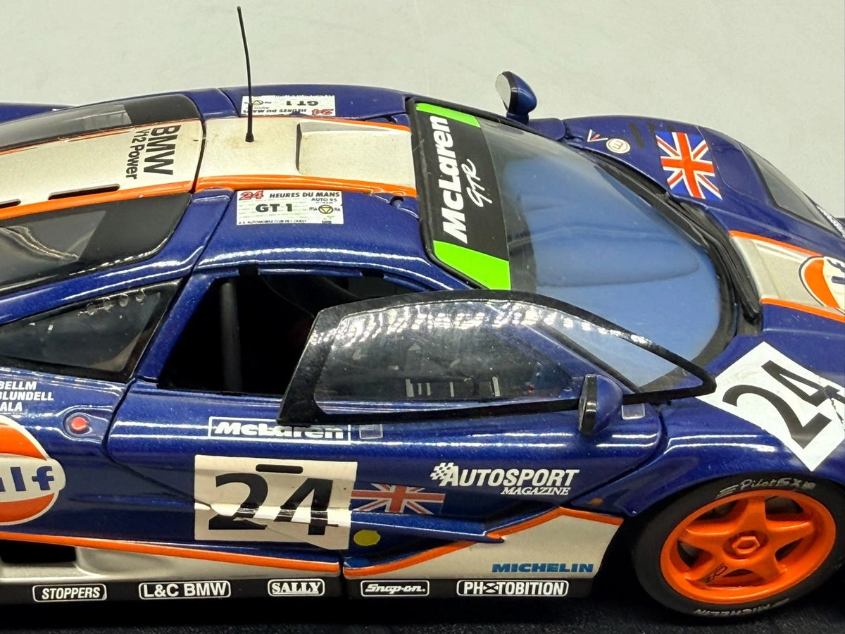 Modellautos 1:18 UT Models McLaren F1 GTR #40 mit OVP