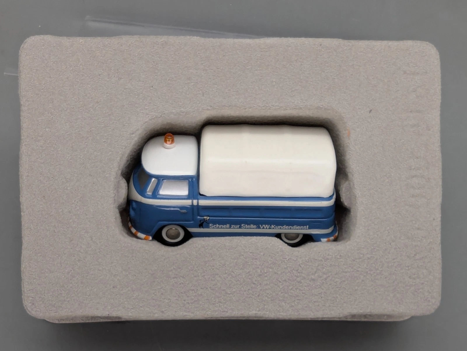 Modellautos 1:90 Schuco Piccolo VW T1 Pritsche / Plane VW-Kundendienst in OVP