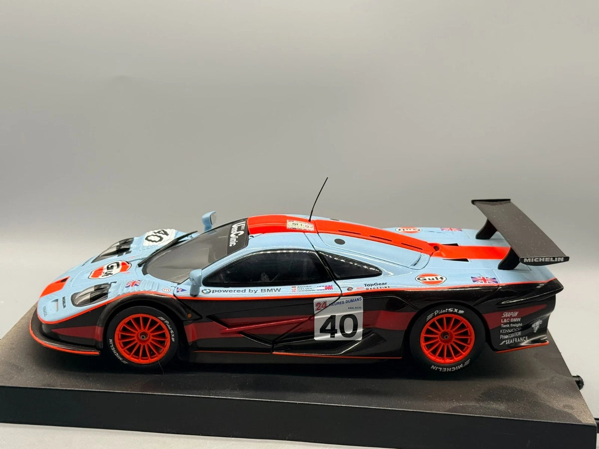 Modellautos 1:18 UT Models McLaren F1 GTR #40 mit OVP
