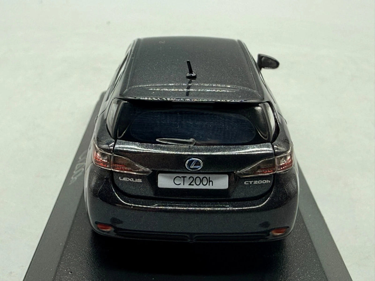 Modellautos 1:43 Minichamps Lexus CT200h mit OVP