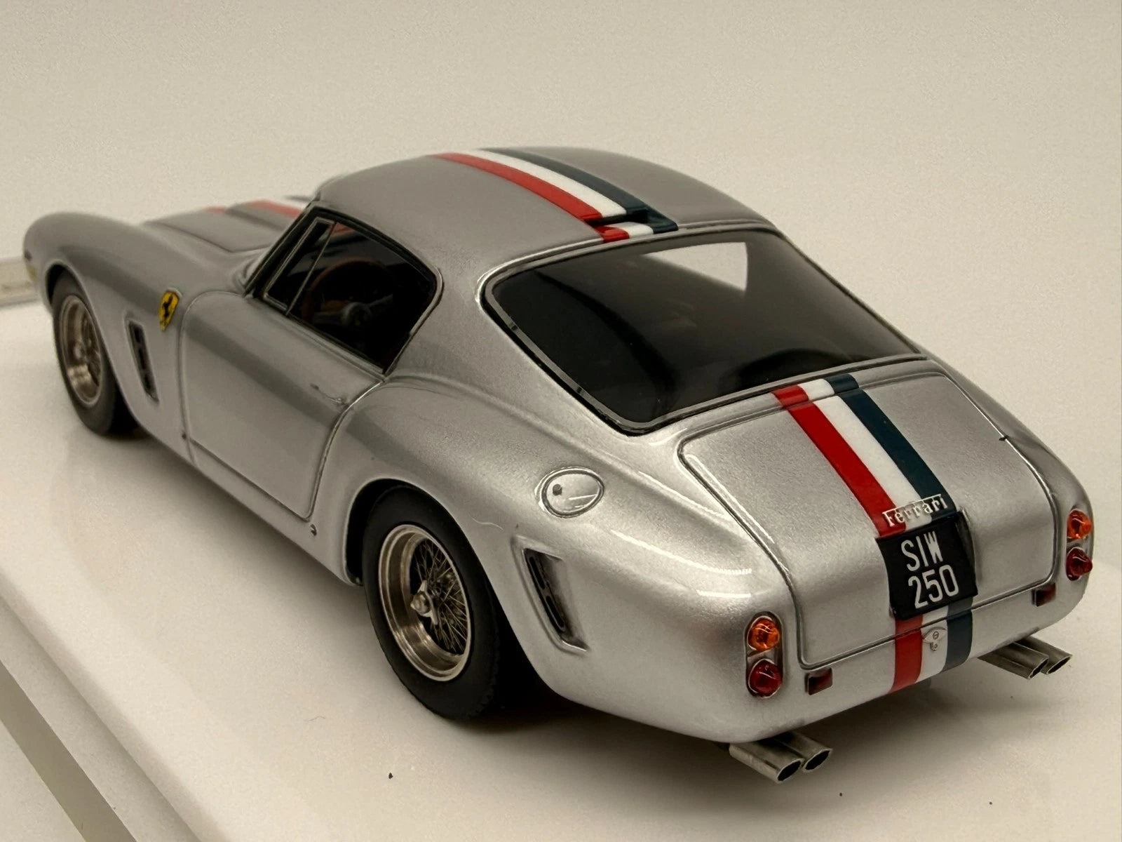 Modellautos 1:43 DMH Ferrari 250 SWB 1959 Silver flag version limitiert 4/10+OVP