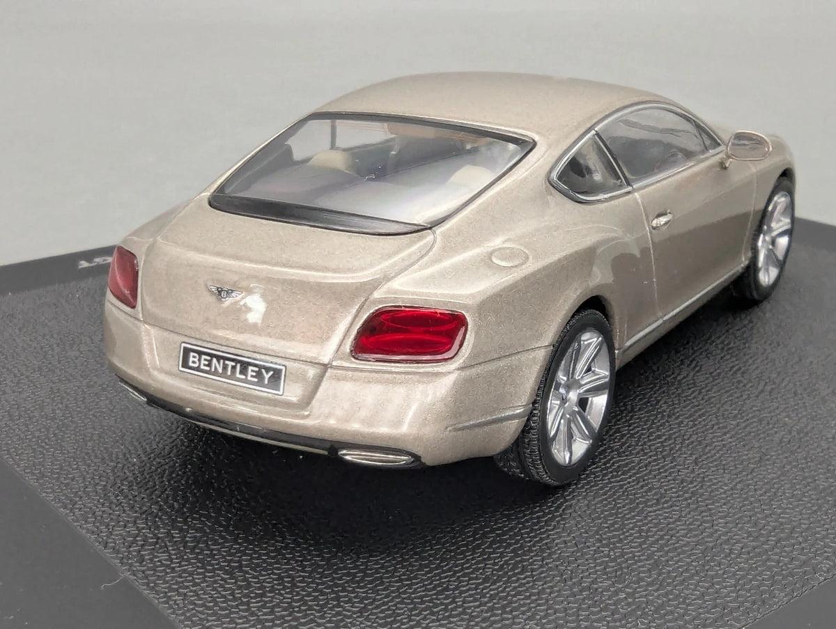 Modellautos 1:43 Minichamps Bentley Continental GT Liquid Mercury mit OVP