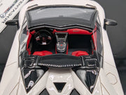 Eidolon Make Up 1:43 Lamborghini Aventador LP720-4 Roadster Engine Set Weiß OVP
