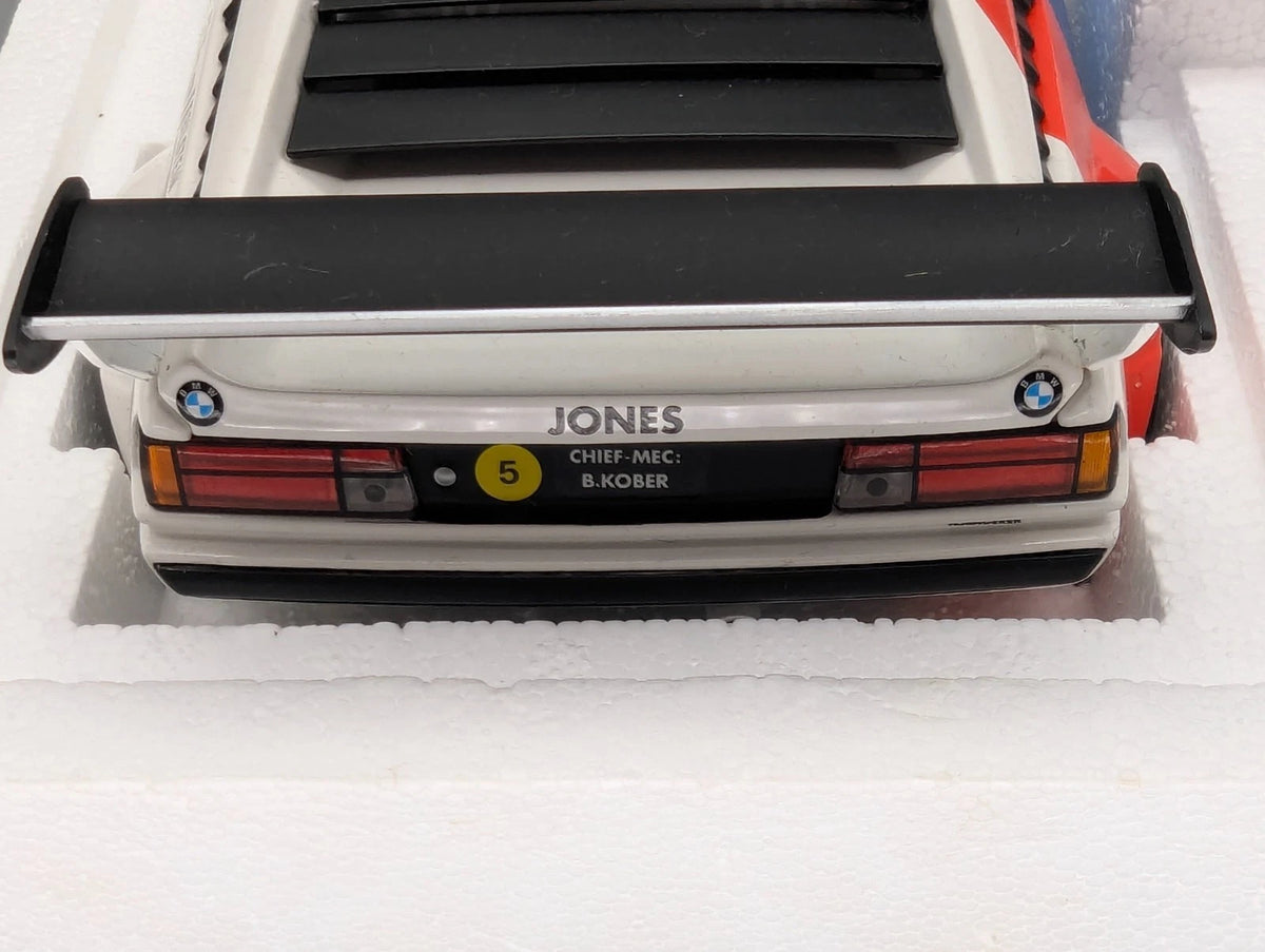 Modellautos 1:18 Minichamps BMW M1 Procar Series 1979 #27 O. Jones mit OVP