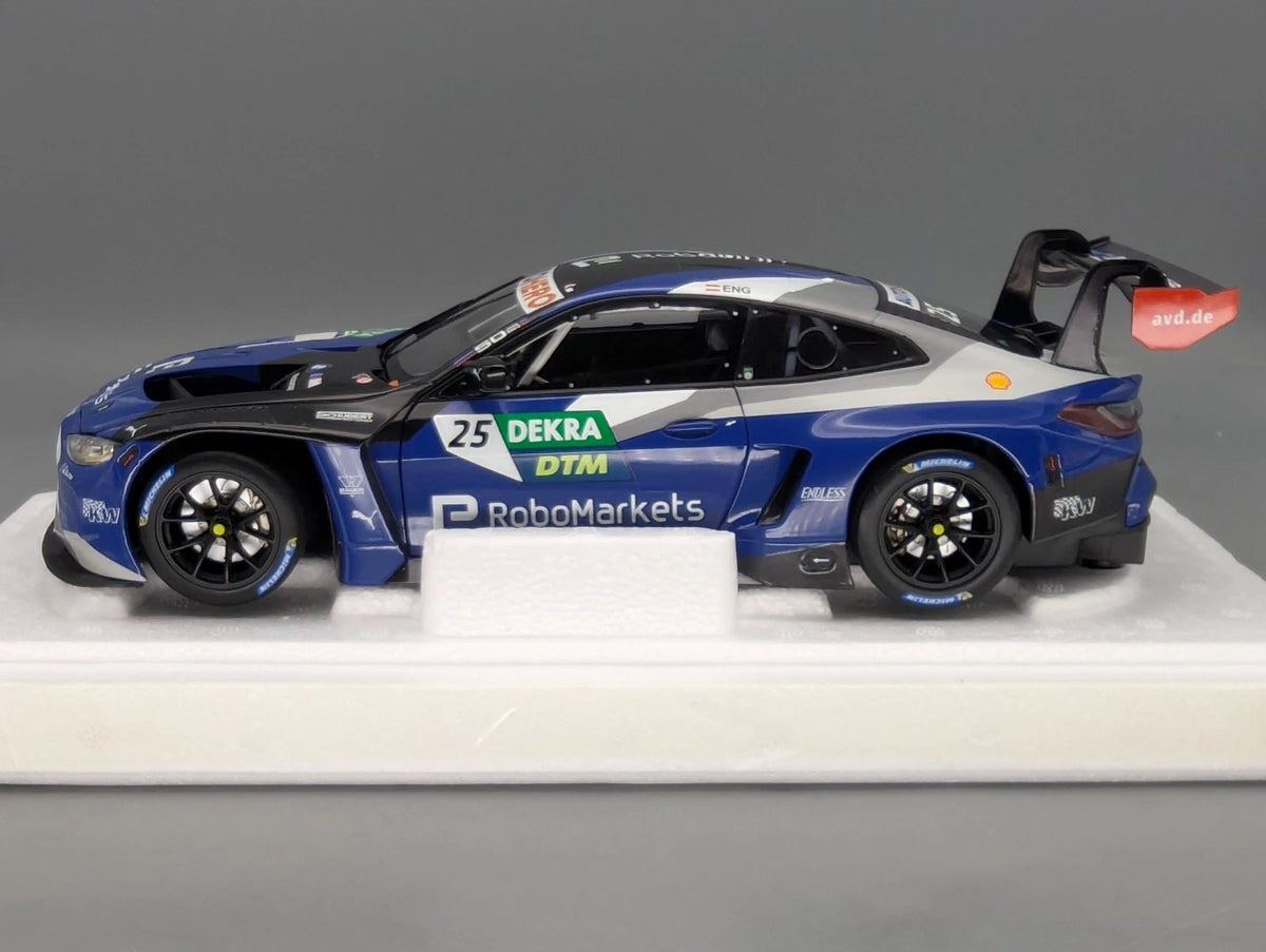 Modellautos 1:18 Minichamps BMW M4 GT3 DTM 2022 Schubert #25 Philipp Eng mit OVP