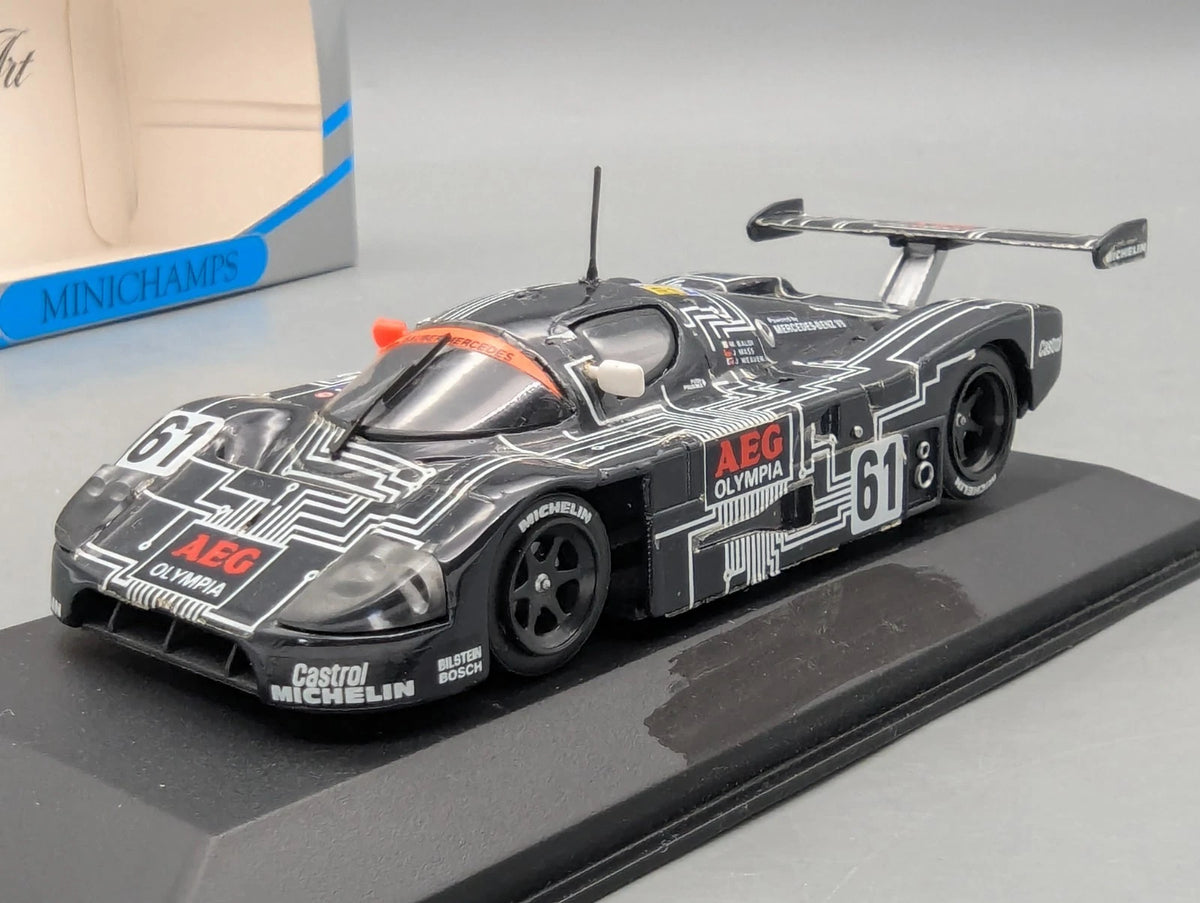 Modellauto 1:43 Minichamps Sauber Mercedes C9  #61 Mass u. A. mit OVP