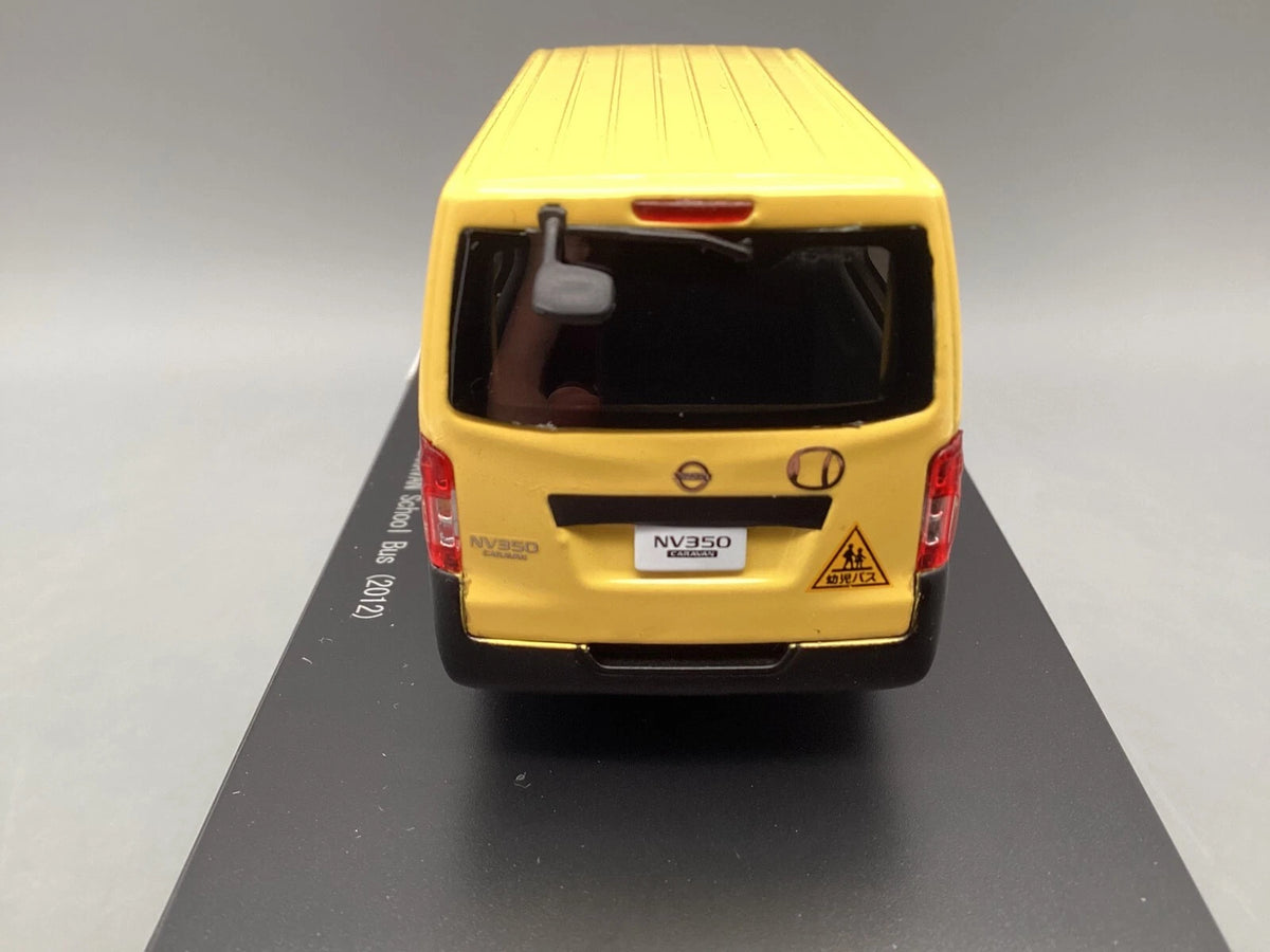 Modellautos 1:43 Ebbro Nissan NV350 Caravan School Bus 2012 in OVP
