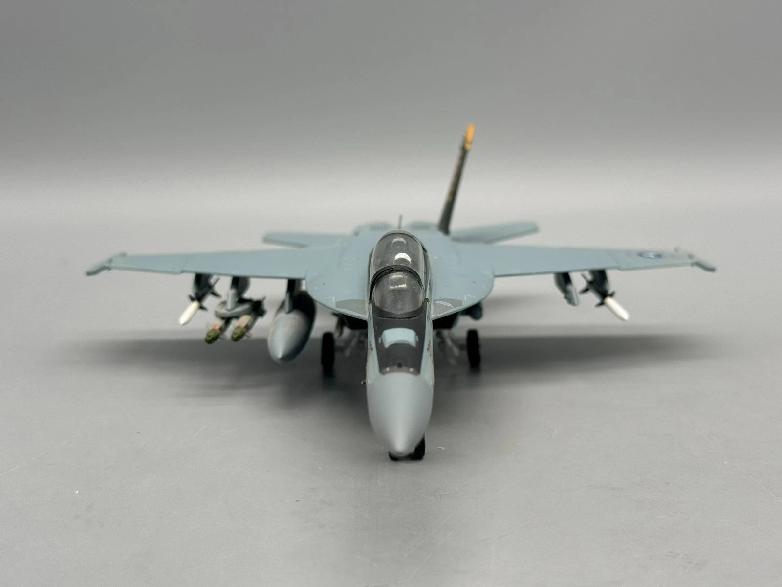 Flugzeug Modell 1:72 JC Wings F/A-18F Super Hornet VFA-103 "Jolly Rogers" + OVP