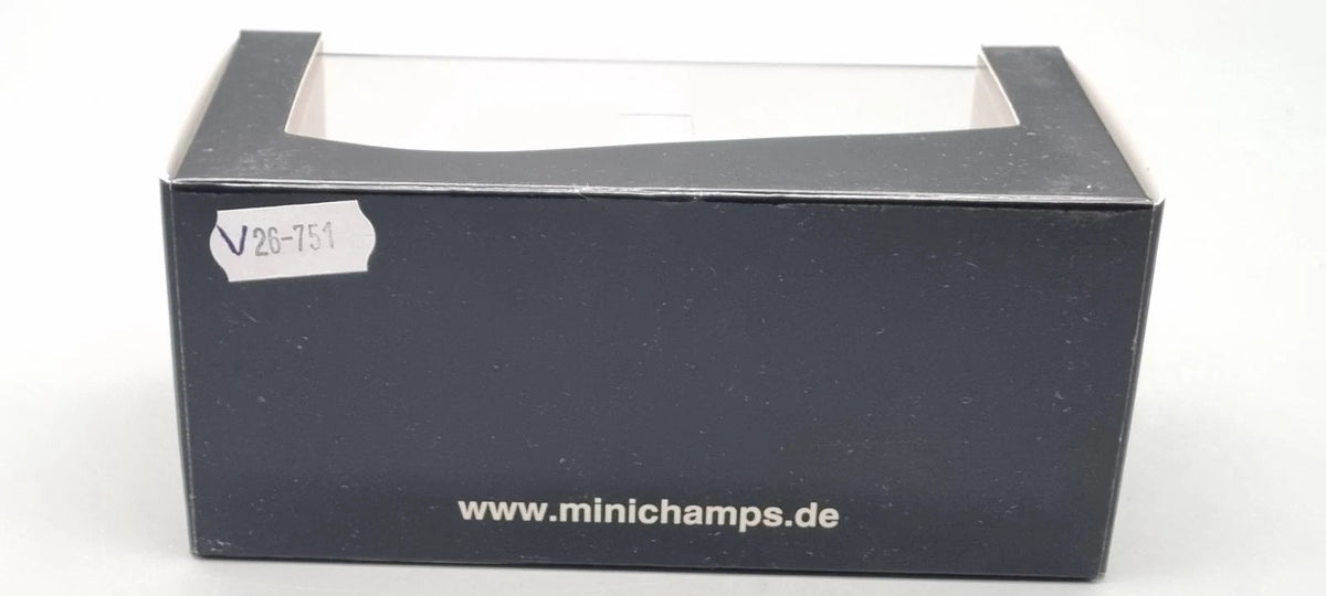 Modellautos 1:43 Minichamps Porsche Cayenne silber Transsyberia 2007 OVP