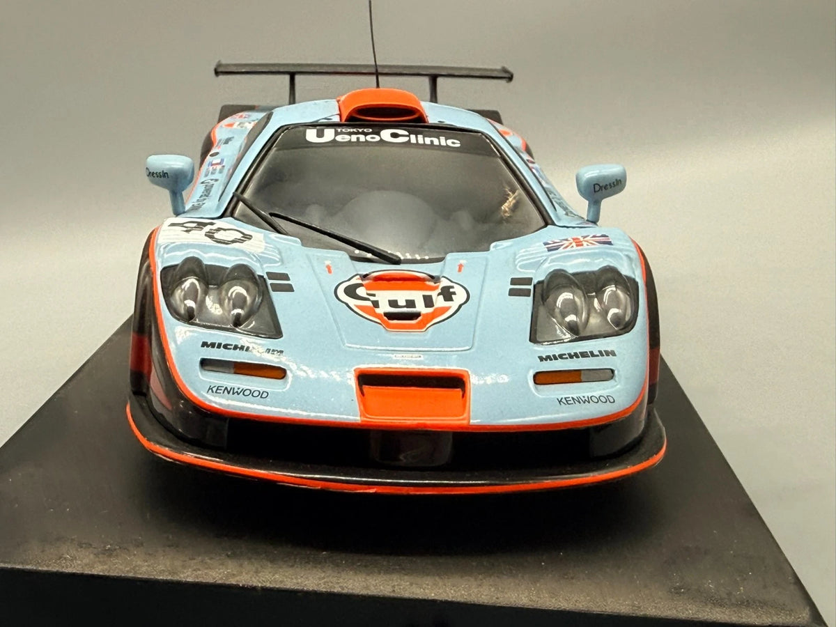 Modellautos 1:18 UT Models McLaren F1 GTR #40 mit OVP