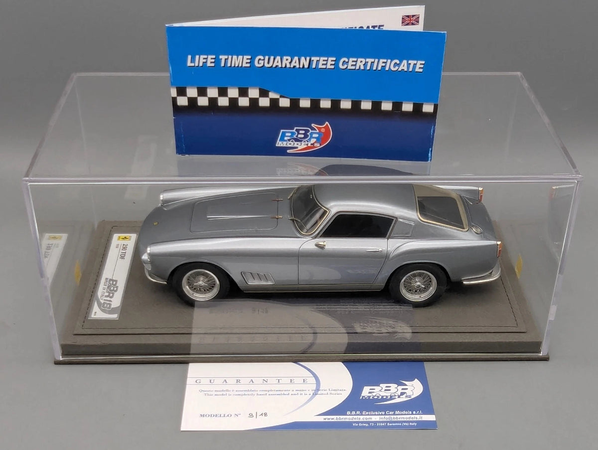 Modellautos 1:18 BBR Ferrari 250 TdF 1958 Met. Silver Ltd 09/18 Lederplatte OVP