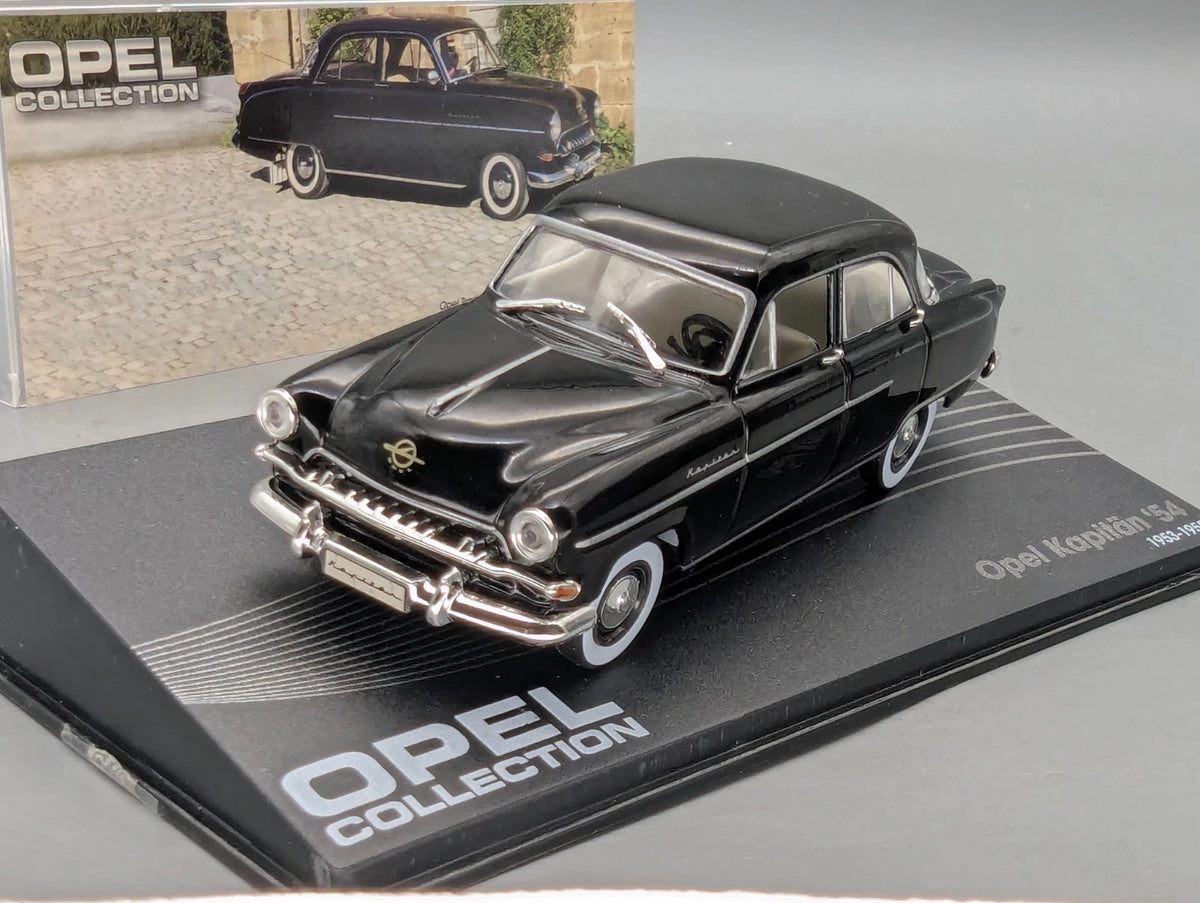 Modellautos 1:43 Ixo für Eaglemoss Opel Collection Kapitän '54 mit Vitrine